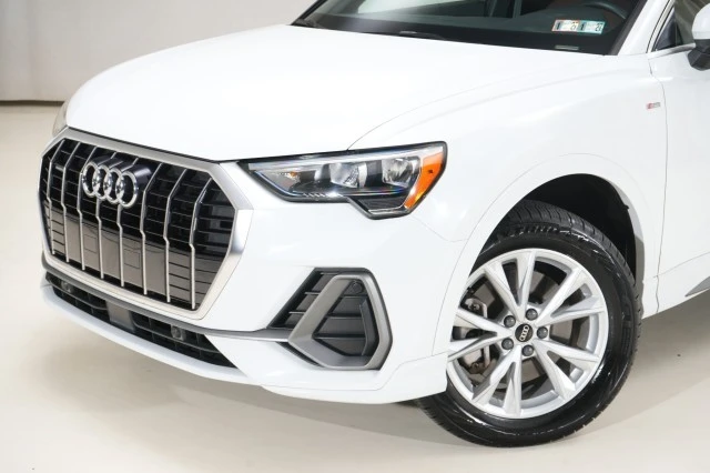 2021 Audi F3 Q3 - Image 3 of 21