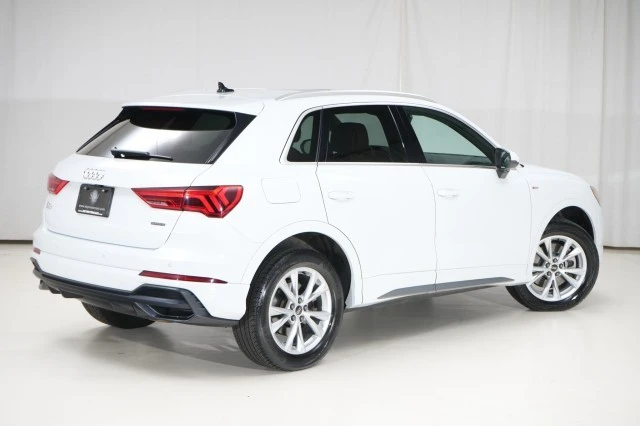 2021 Audi F3 Q3 - Image 11 of 21