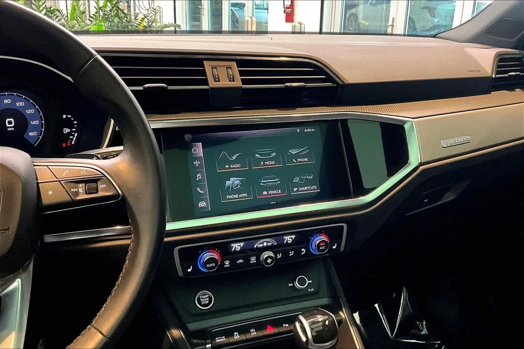 2021 Audi F3 Q3 - Image 7 of 12