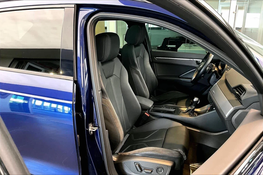 2021 Audi F3 Q3 - Image 9 of 12