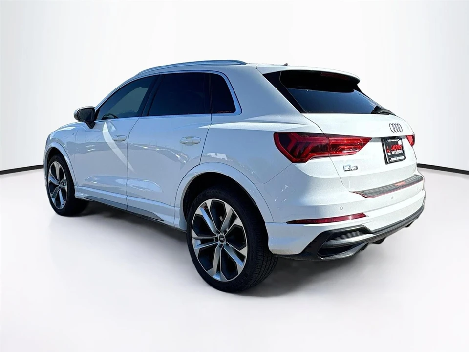 2021 Audi F3 Q3 - Image 5 of 14