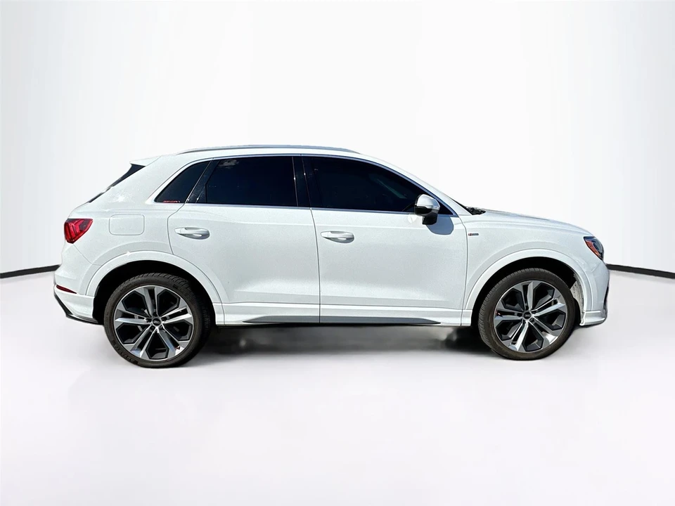 2021 Audi F3 Q3 - Image 13 of 14