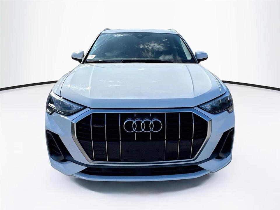 2021 Audi F3 Q3 - Image 2 of 14