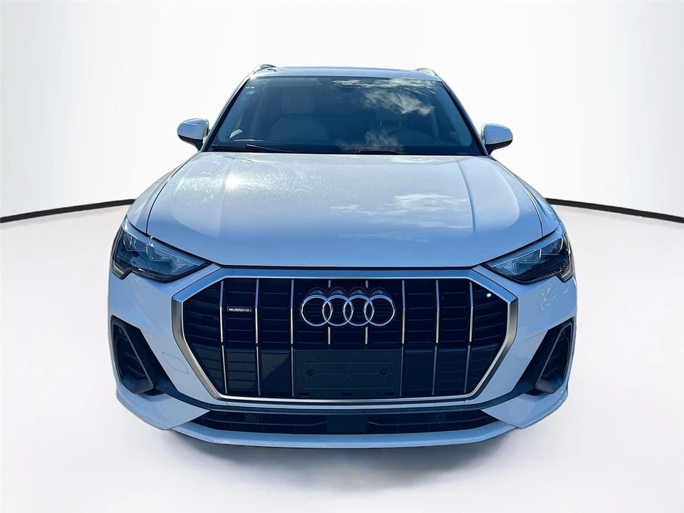 2021 Audi F3 Q3 - Image 2 of 21