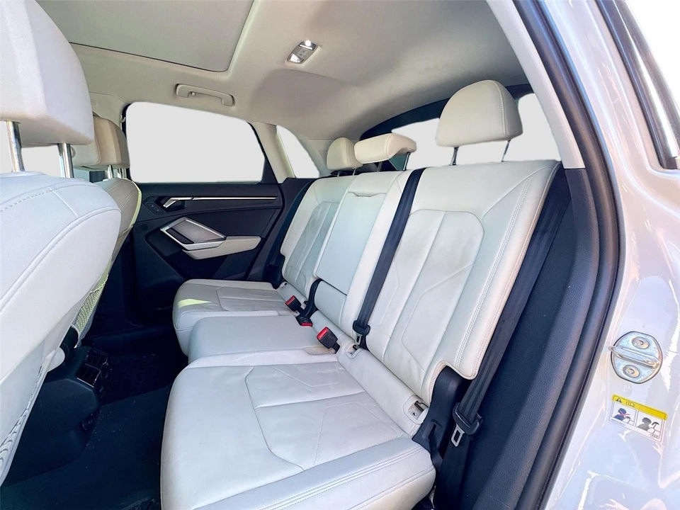 2021 Audi F3 Q3 - Image 10 of 14