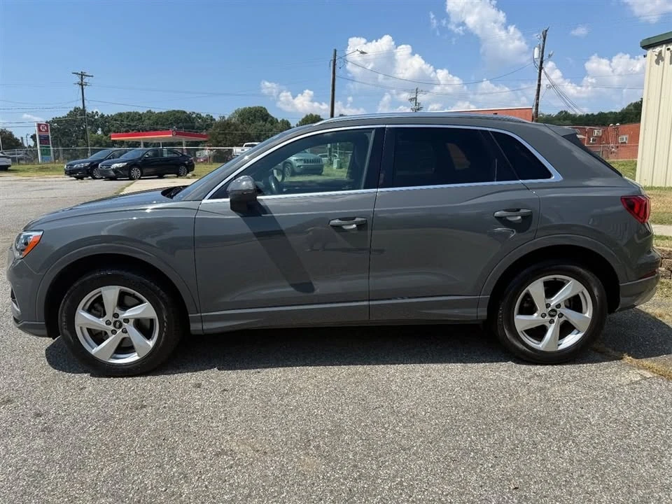2021 Audi F3 Q3 - Image 2 of 20