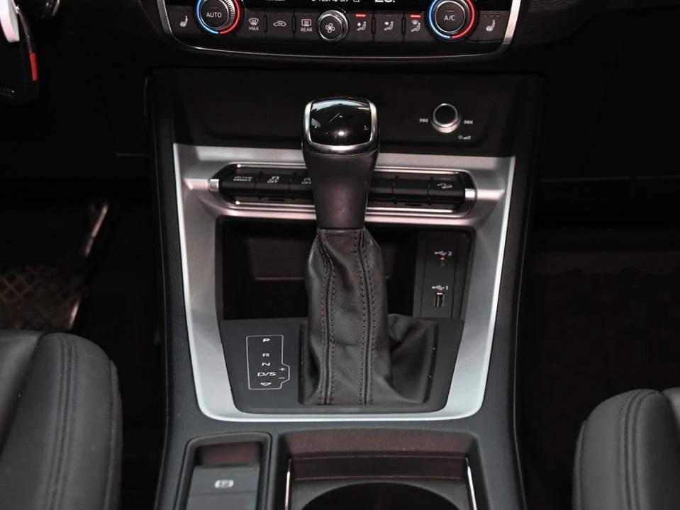 2021 Audi F3 Q3 - Image 17 of 20