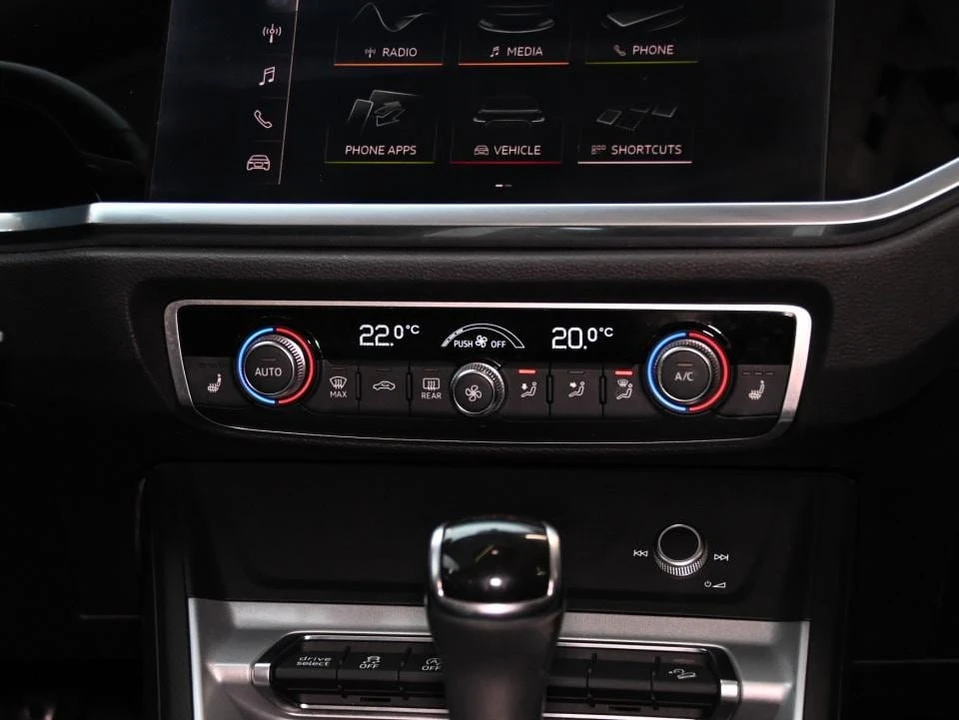 2021 Audi F3 Q3 - Image 12 of 20