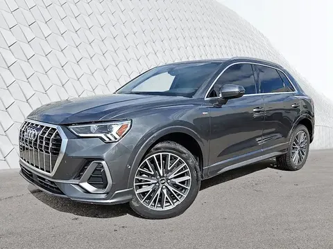 2021 Audi Q3 Technik 45 TFSI Quattro