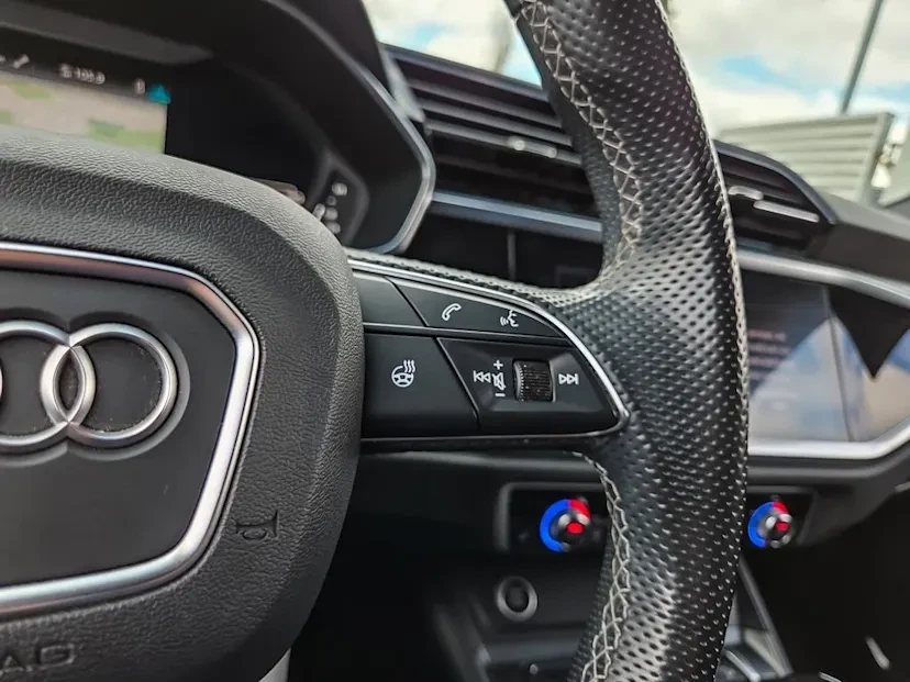 2021 Audi F3 Q3 - Image 9 of 14