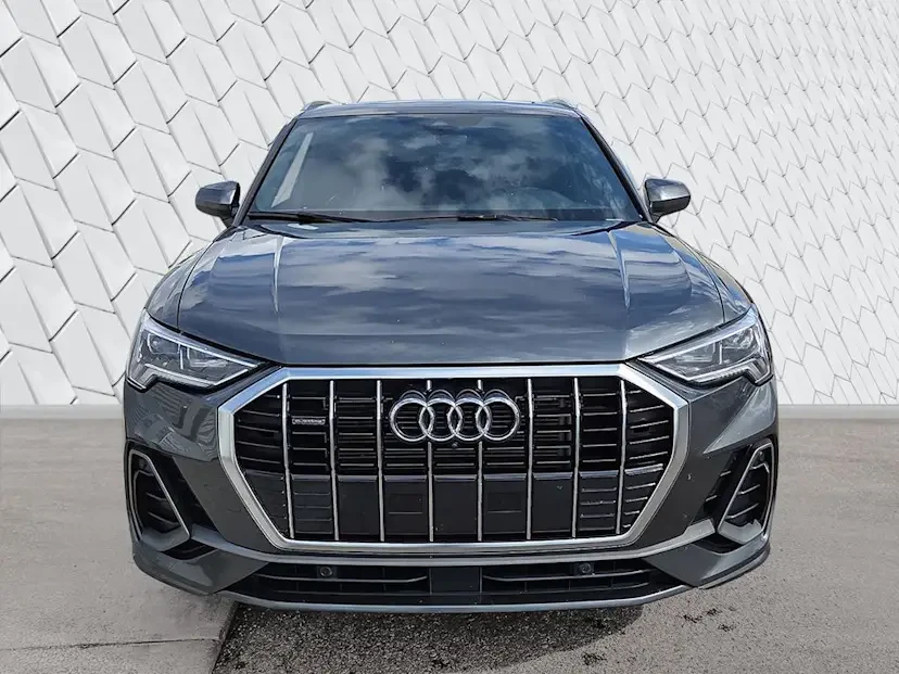 2021 Audi F3 Q3 - Image 2 of 14