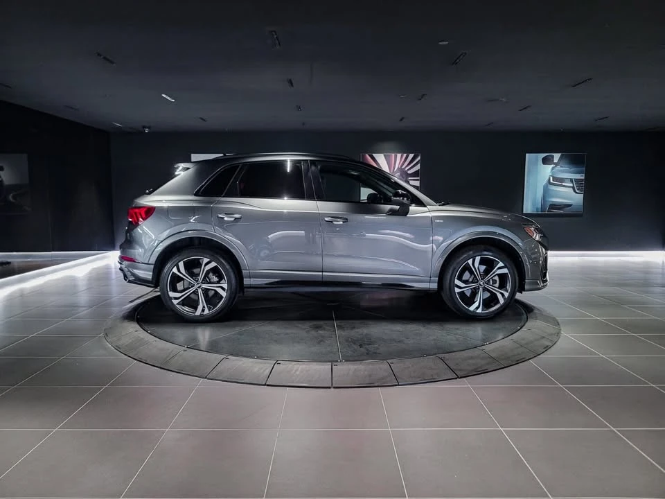 2021 Audi F3 Q3 - Image 3 of 19