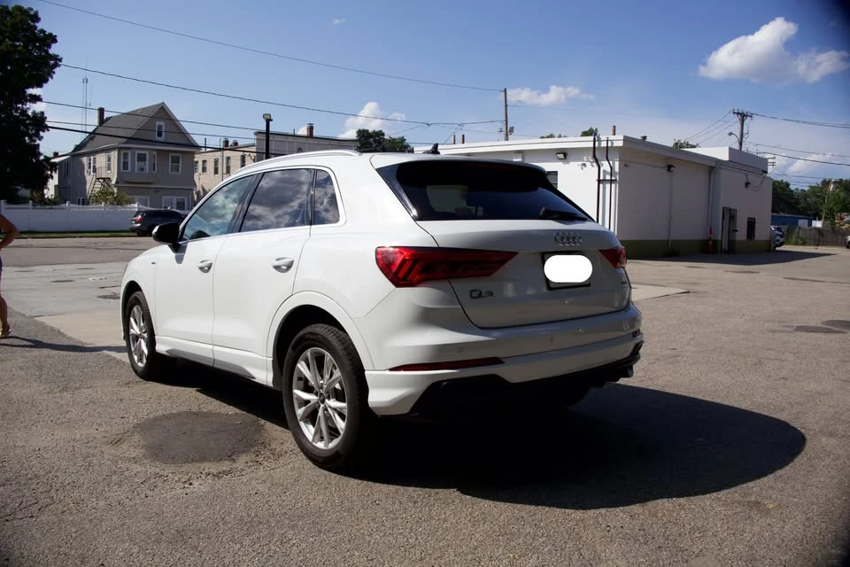 2021 Audi F3 Q3 - Image 8 of 16