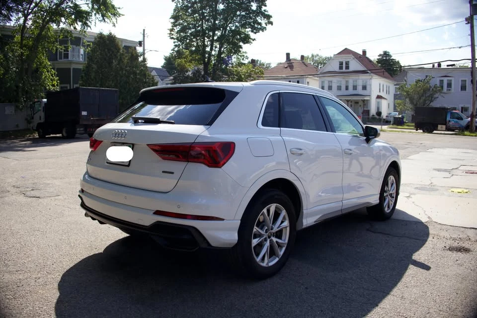 2021 Audi F3 Q3 - Image 7 of 16