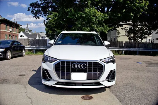 2021 Audi Q3