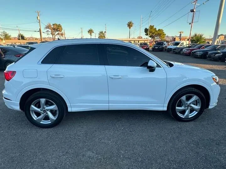 2021 Audi F3 Q3 - Image 4 of 13