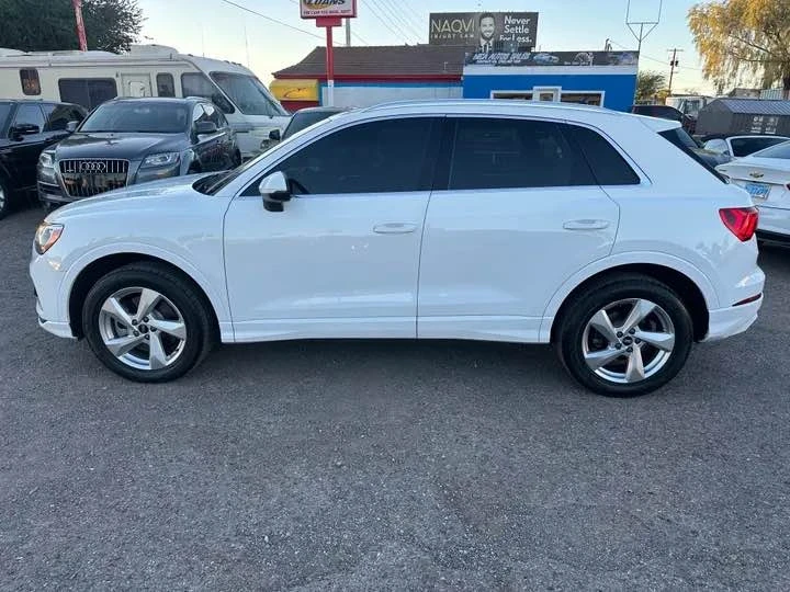 2021 Audi F3 Q3 - Image 3 of 13