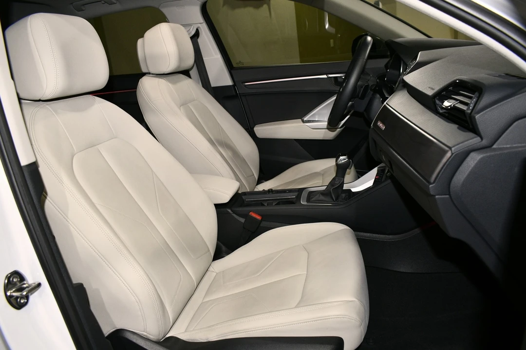 2021 Audi F3 Q3 - Image 8 of 12