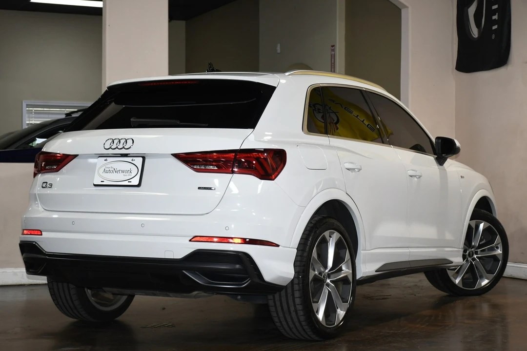 2021 Audi F3 Q3 - Image 5 of 12