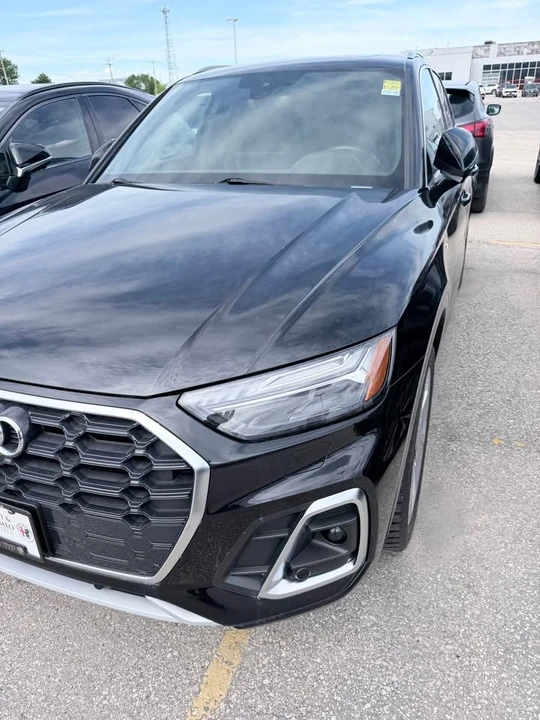 2021 Audi FY Q5 - Image 2 of 10