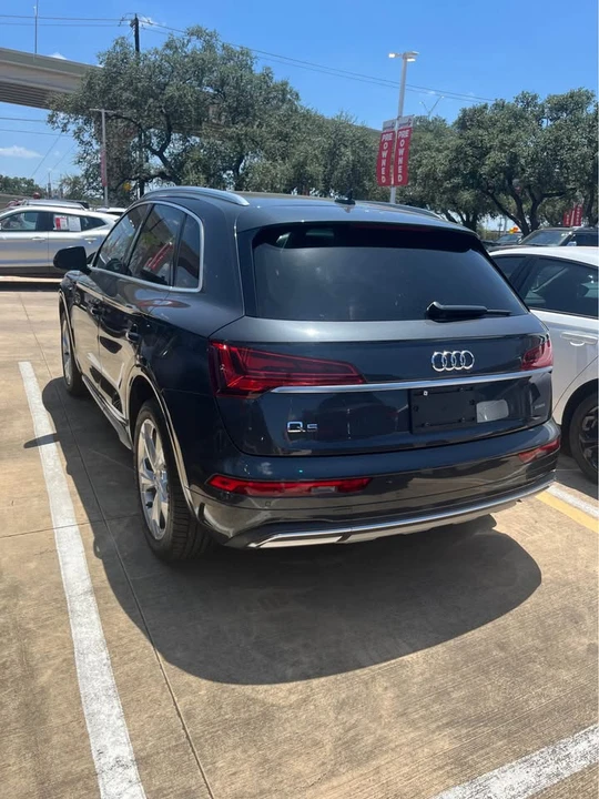 2021 Audi FY Q5 - Image 2 of 10