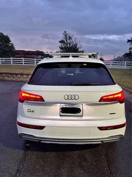 2021 Audi Q5 45 TFSI Premium Plus Sport Utility 4D