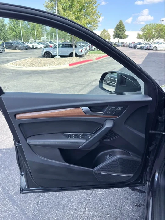 2021 Audi FY Q5 - Image 10 of 20
