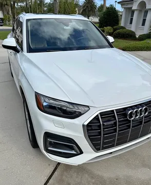 2021 Audi Q5 45 TFSI Prestige Sport Utility 4D