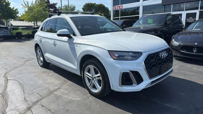 2021 Audi FY Q5 - Image 2 of 11