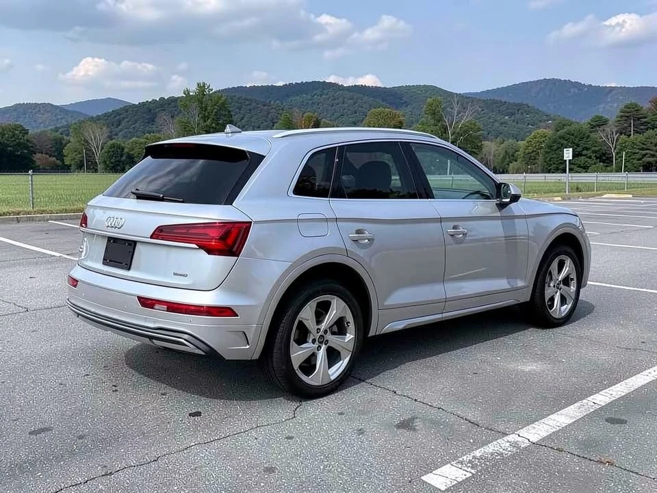 2021 Audi FY Q5 - Image 5 of 16