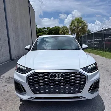 2021 Audi Q5 Premium Plus