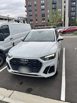 2021 Audi Q5 55 TFSI e Quattro Premium Plus