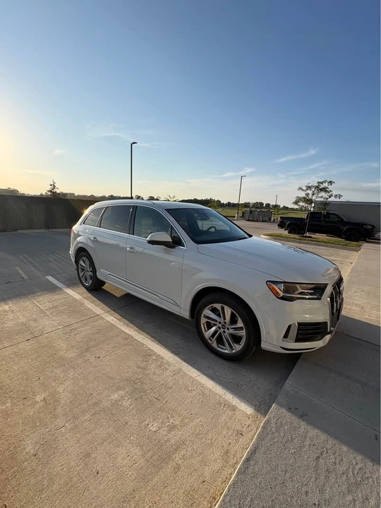 2021 Audi 4M Q7 - Image 2 of 8