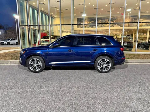 2021 Audi Q7 3.0T Quattro Premium Sport Utility 4D