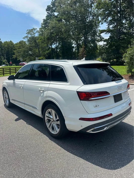 2021 Audi 4M Q7 - Image 2 of 13
