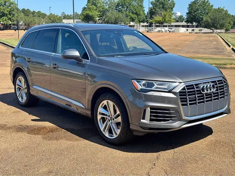 2021 Audi Q7 55 TFSI Premium Plus Sport Utility 4D