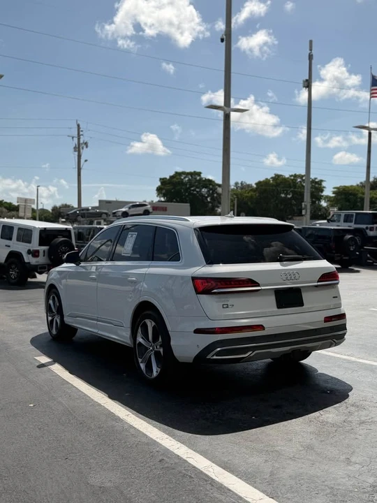 2021 Audi 4M Q7 - Image 2 of 12