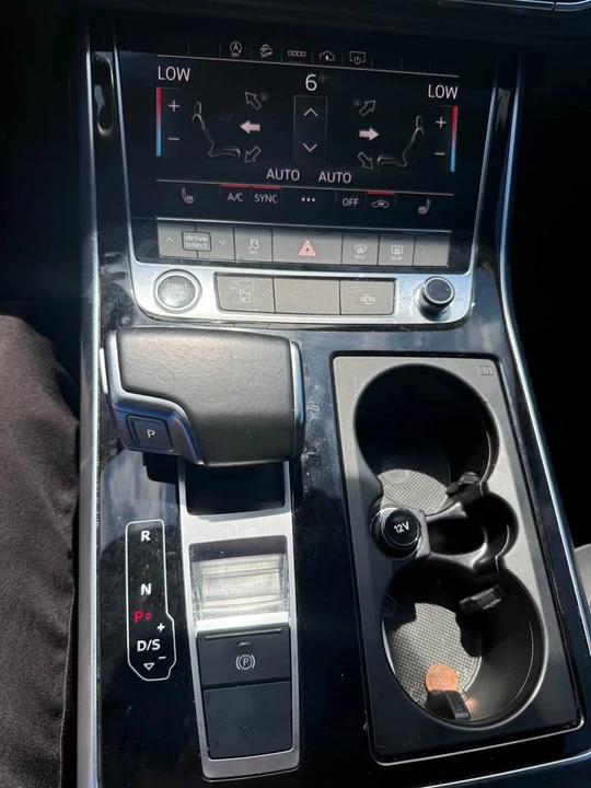 2021 Audi 4M Q7 - Image 14 of 19
