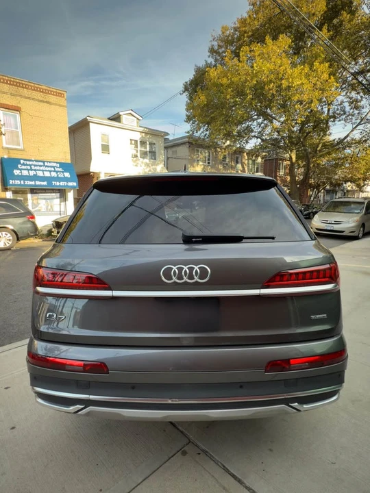 2021 Audi 4M Q7 - Image 2 of 18