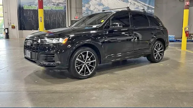 2021 Audi Q7 55 Premium Plus