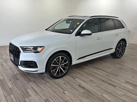 2021 Audi Q7 Premium Plus