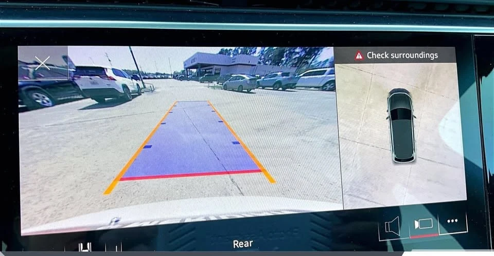 2021 Audi 4M Q7 - Image 14 of 20
