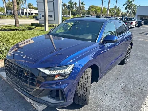 2021 Audi Q8 55 Premium