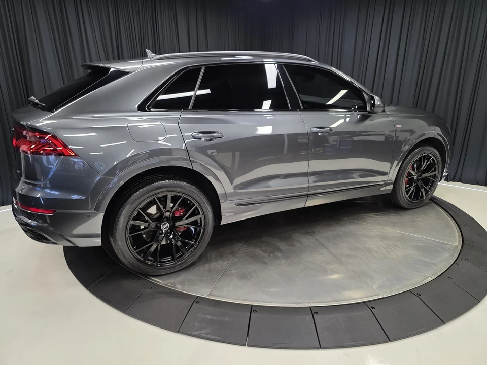 2021 Audi Q8 - Image 11 of 12