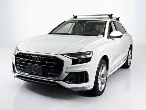 2021 Audi Q8 55 Premium
