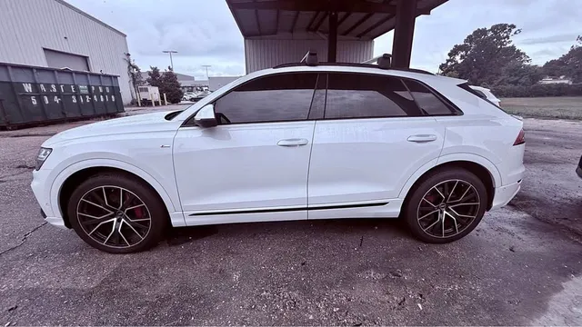 2021 Audi Q8 55 TFSI Premium Plus Sport Utility 4D