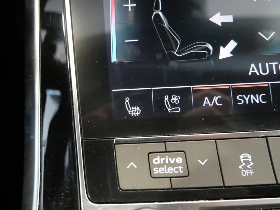 2021 Audi Q8 - Image 16 of 19