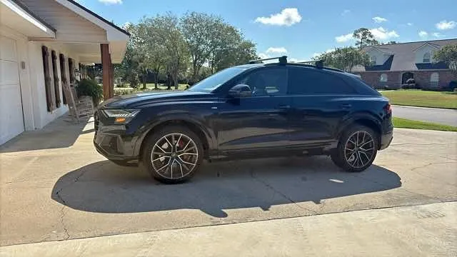 2021 Audi Q8 55 TFSI Premium Plus Sport Utility 4D