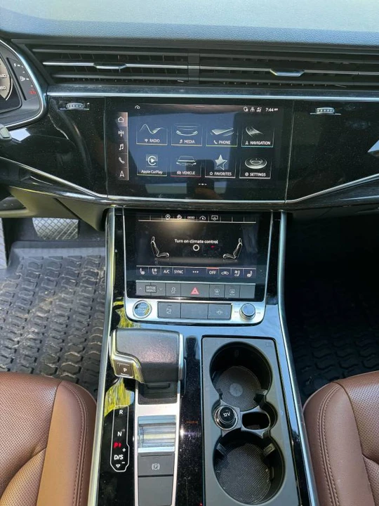 2021 Audi Q8 - Image 10 of 15