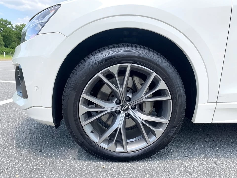 2021 Audi Q8 - Image 7 of 10